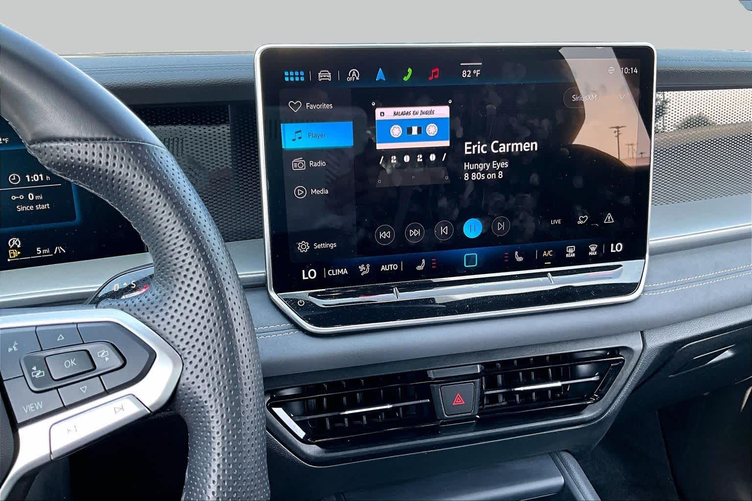 2025 Volkswagen Tiguan photo 6 of 35