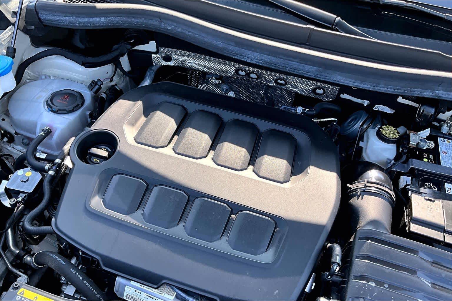 2025 Volkswagen Tiguan photo 31 of 35