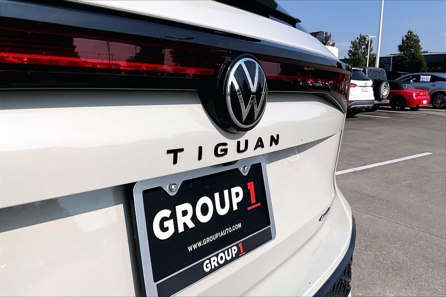 2025 Volkswagen Tiguan photo 29 of 35
