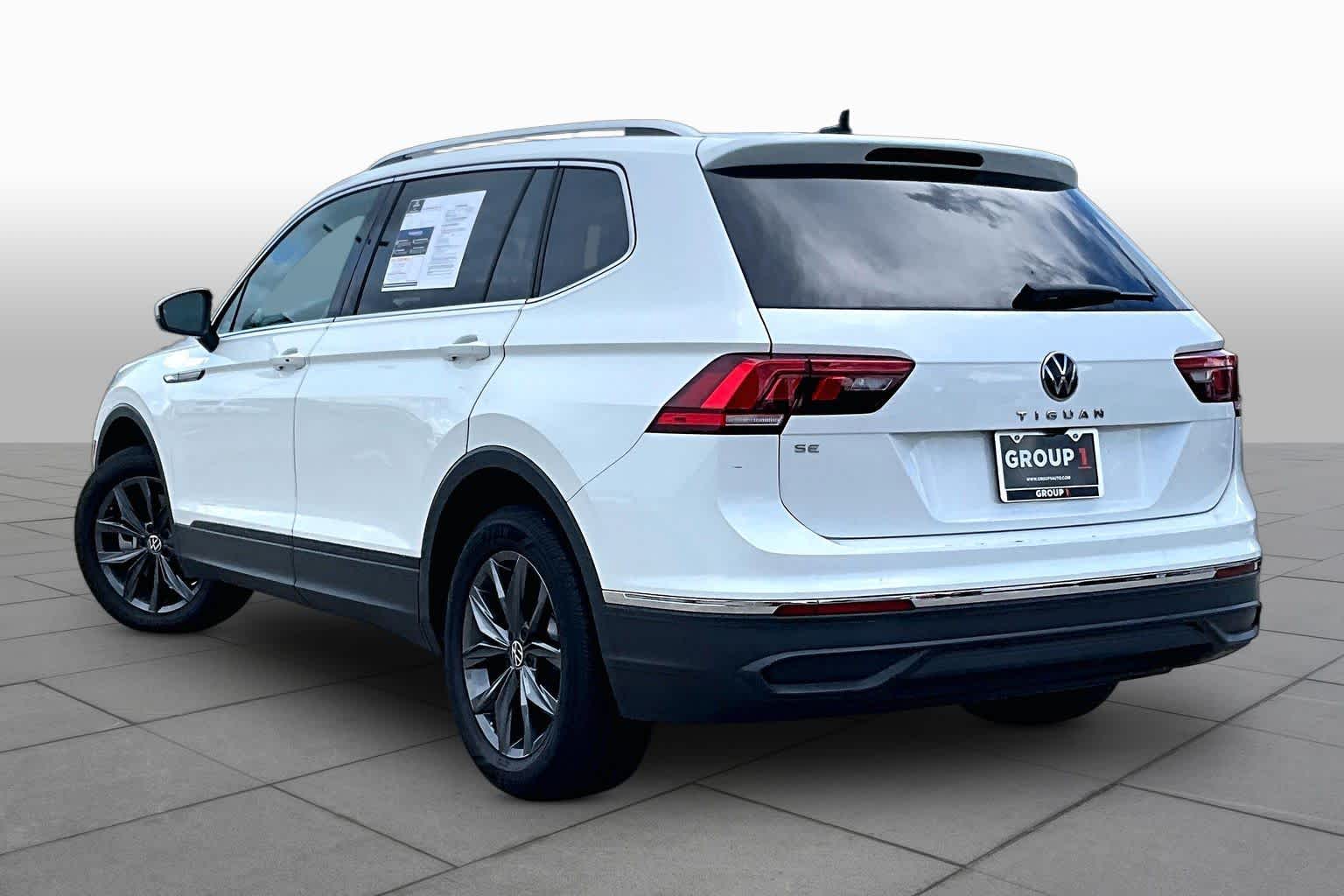 2023 Volkswagen Tiguan SE Opal White Pearl at Auto Boutique Texas