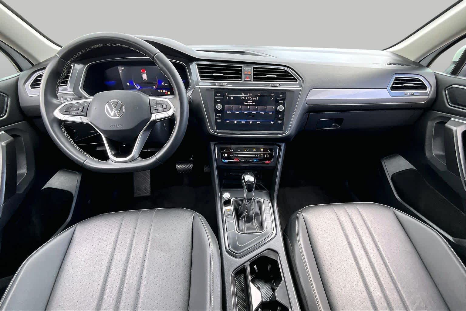 2023 Volkswagen Tiguan SE Opal White Pearl at Auto Boutique Texas