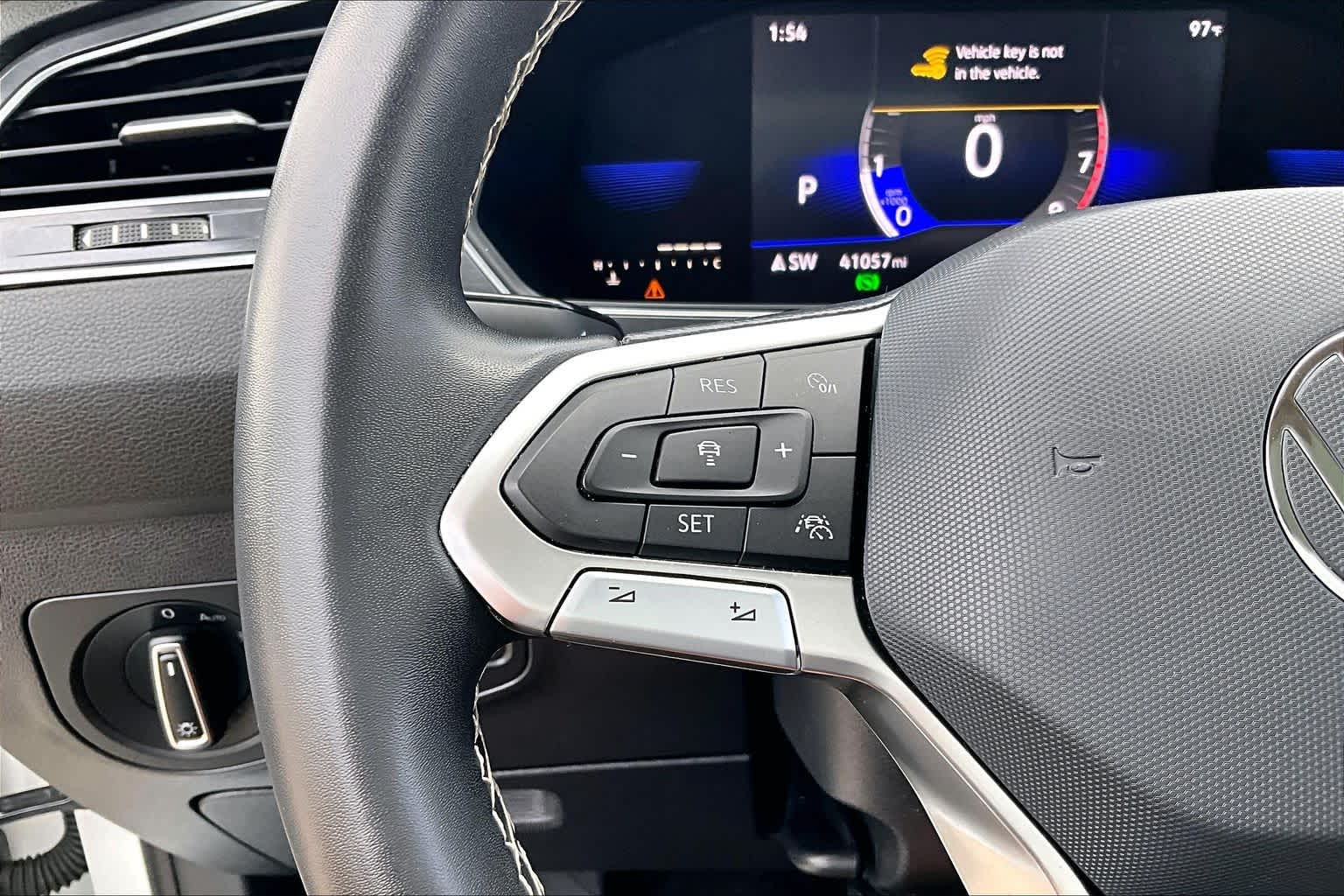 2023 Volkswagen Tiguan SE Opal White Pearl at Auto Boutique Texas