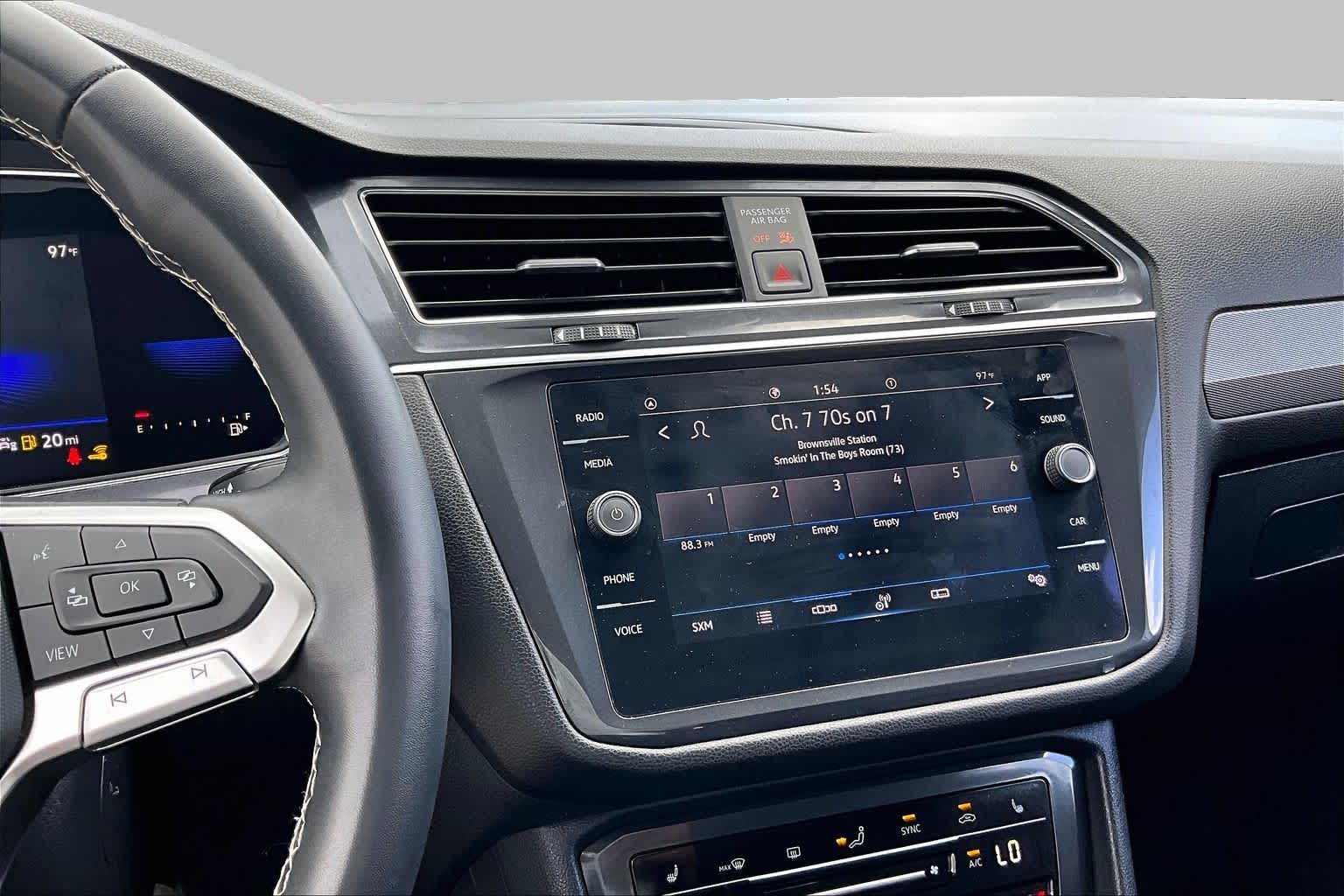 2023 Volkswagen Tiguan SE Opal White Pearl at Auto Boutique Texas