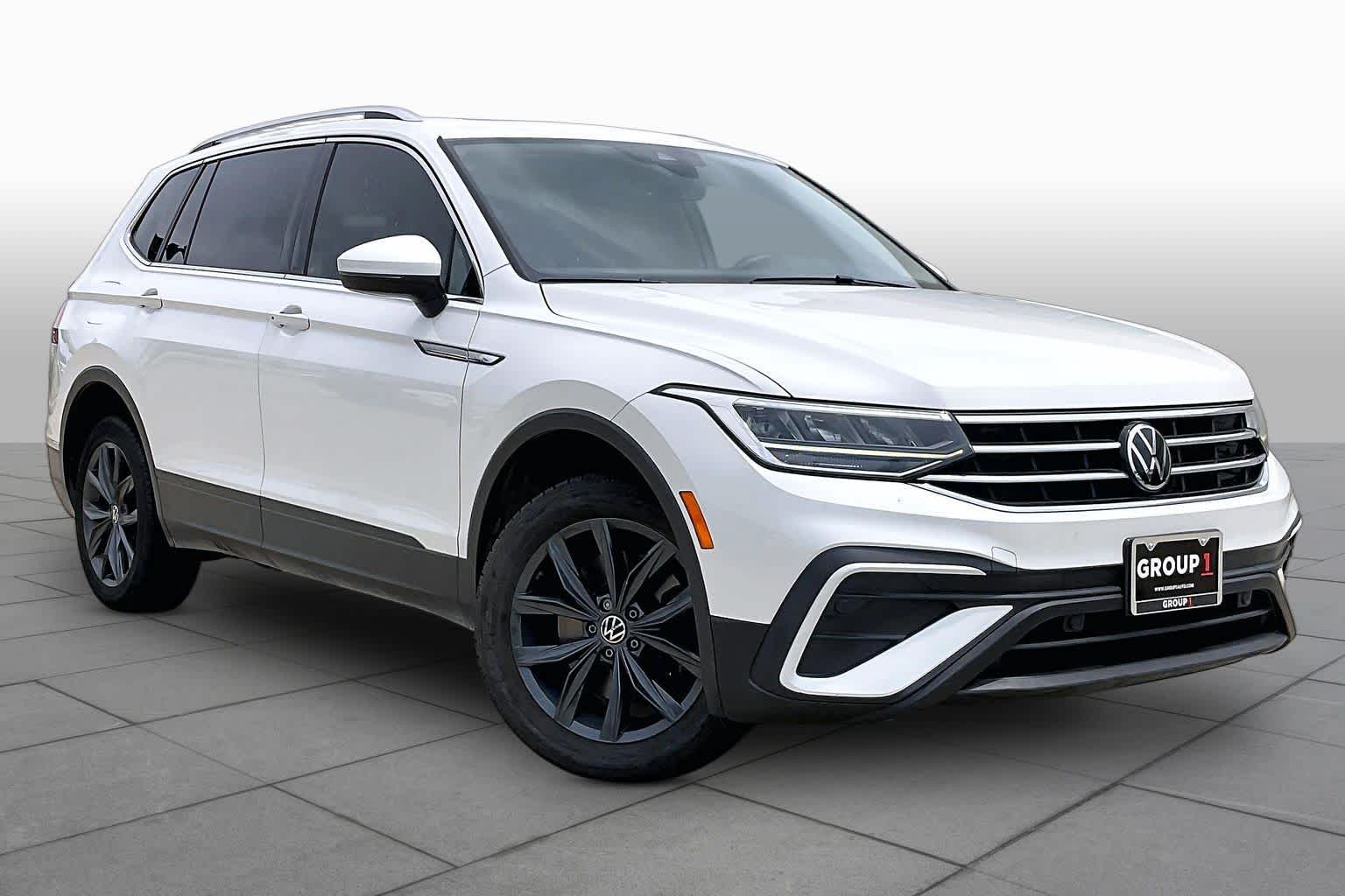 2023 Volkswagen Tiguan SE Opal White Pearl at Sterling McCall Nissan