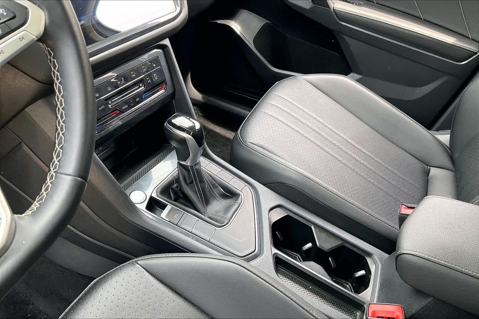 2023 Volkswagen Tiguan SE Opal White Pearl at Sterling McCall Nissan