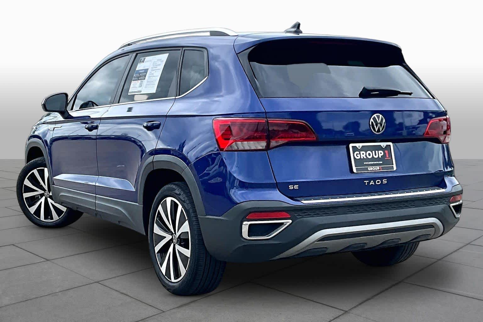 2022 Volkswagen Taos SE Dusk Blue Metallic at Beck & Masten Kia