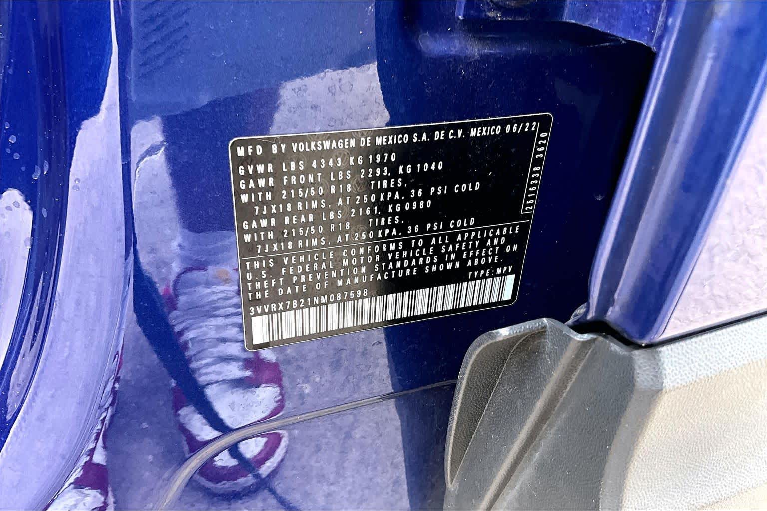 2022 Volkswagen Taos SE Dusk Blue Metallic at Beck & Masten Kia