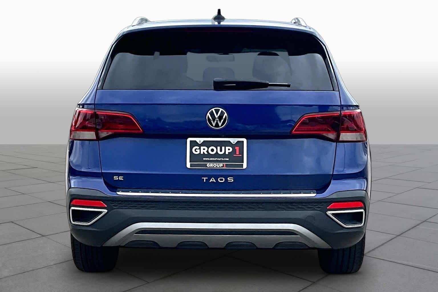 2022 Volkswagen Taos SE Dusk Blue Metallic at Beck & Masten Kia