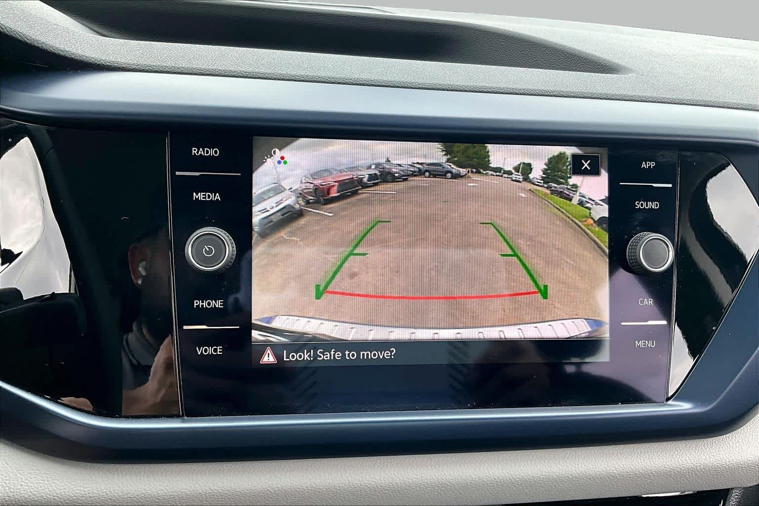 2022 Volkswagen Taos SE Dusk Blue Metallic at Beck & Masten Kia