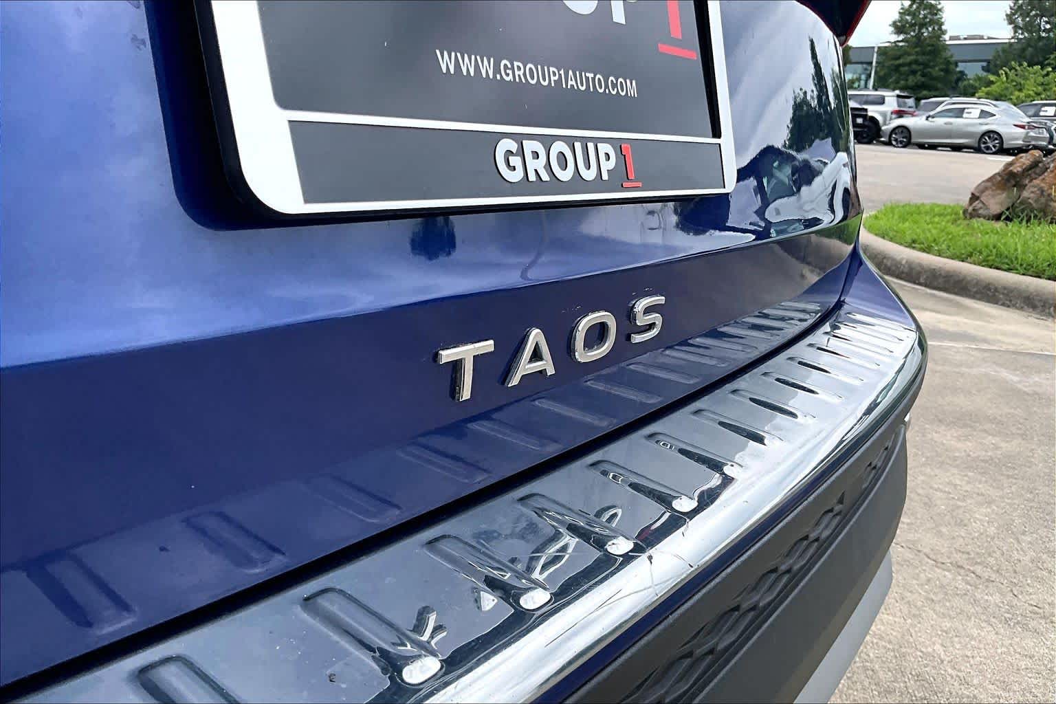 2022 Volkswagen Taos SE Dusk Blue Metallic at Beck & Masten Kia