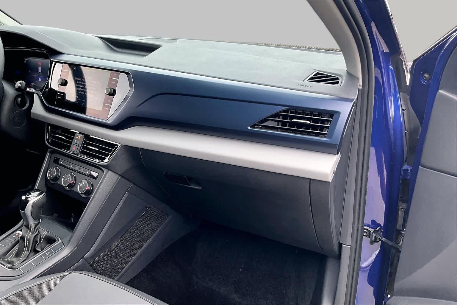 2022 Volkswagen Taos SE Dusk Blue Metallic at Beck & Masten Kia