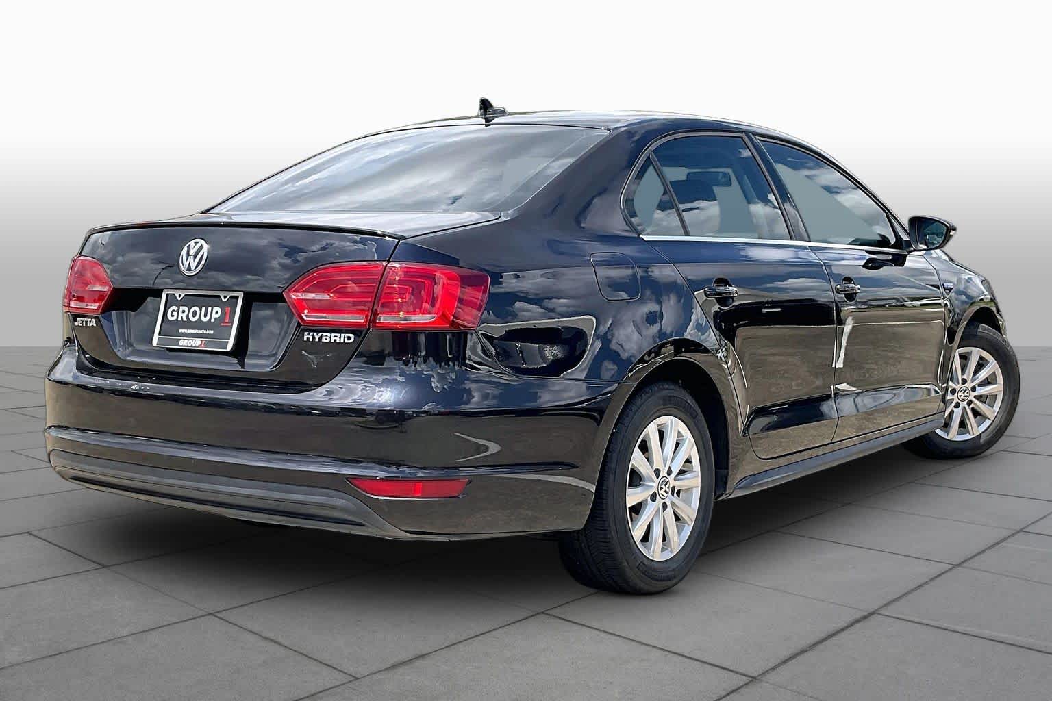 2013 Volkswagen Jetta Hybrid SE Deep Black Metallic at Tomball Ford