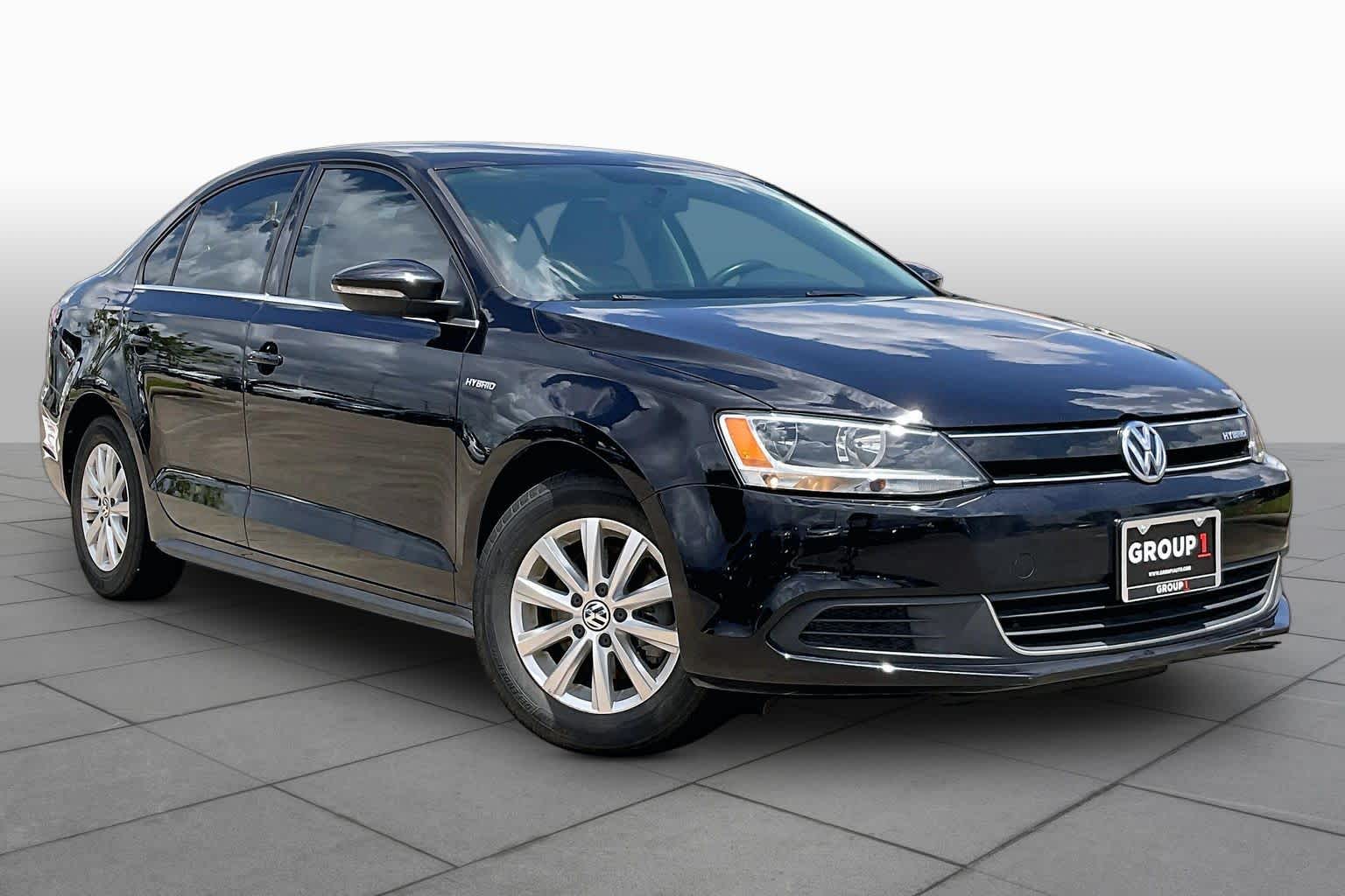 2013 Volkswagen Jetta Hybrid SE Deep Black Metallic at Tomball Ford