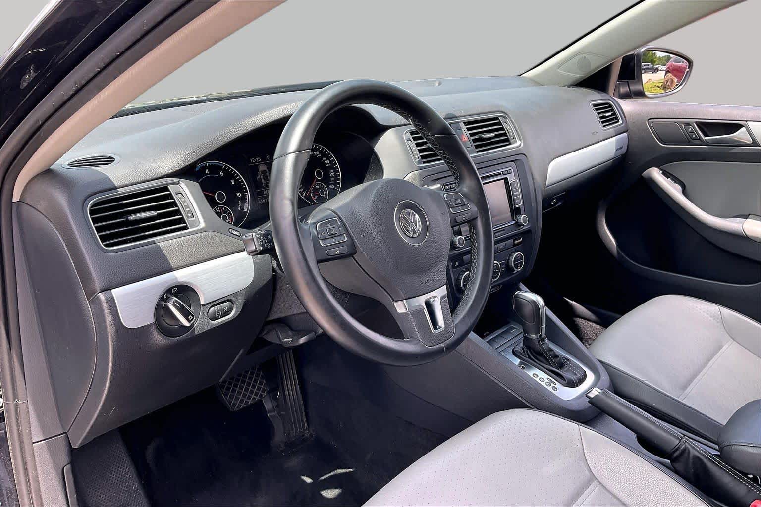 2013 Volkswagen Jetta Hybrid SE Deep Black Metallic at Tomball Ford