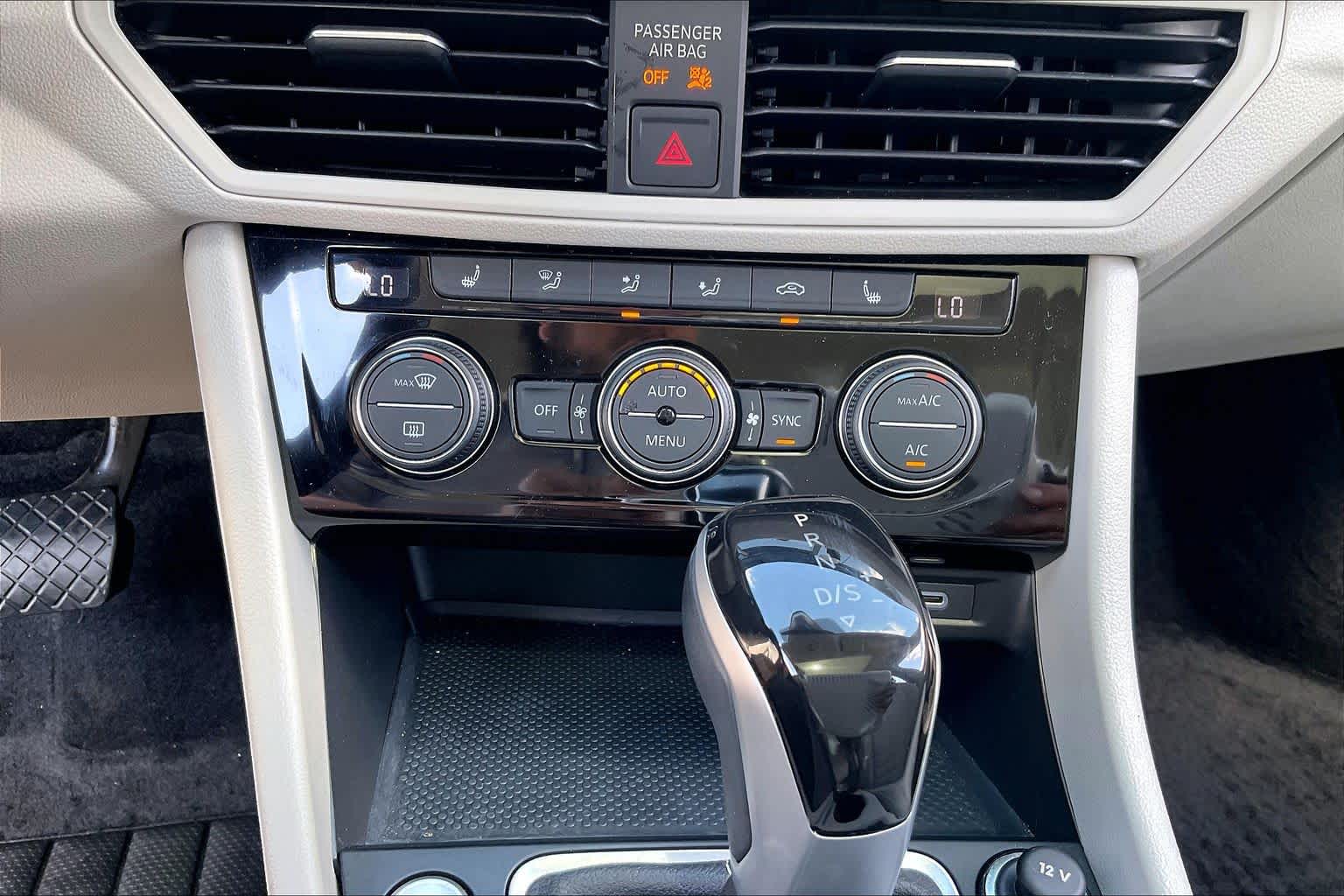 2024 Volkswagen Jetta SE Opal White Pearl at Lone Star Chevrolet