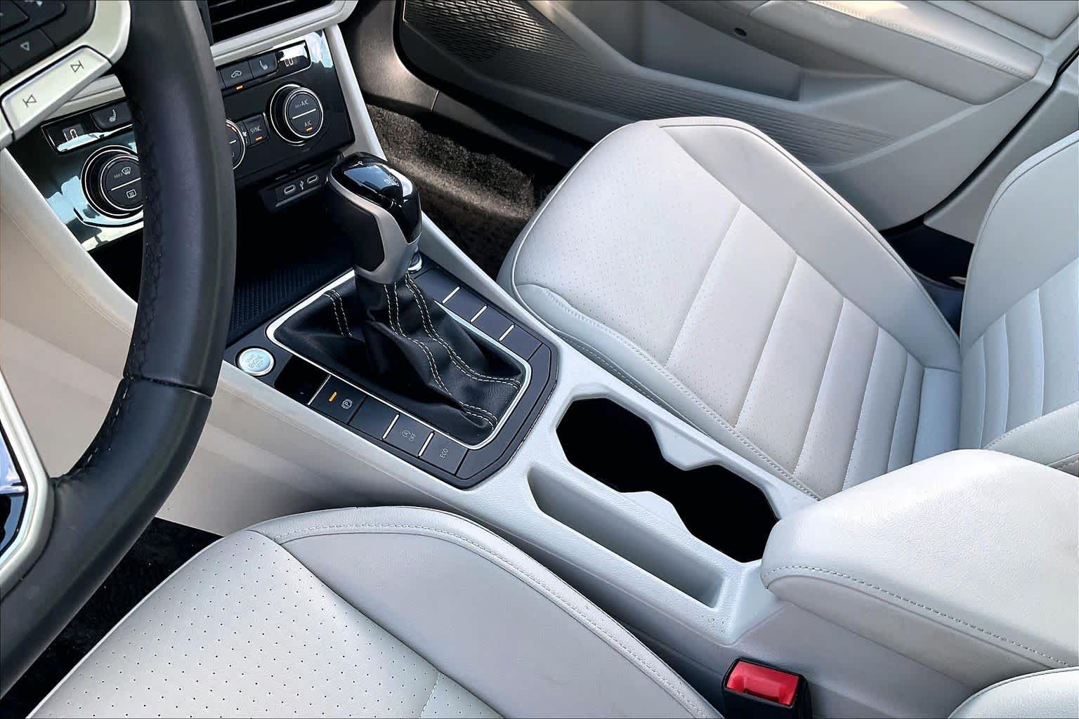 2024 Volkswagen Jetta SE Opal White Pearl at Lone Star Chevrolet