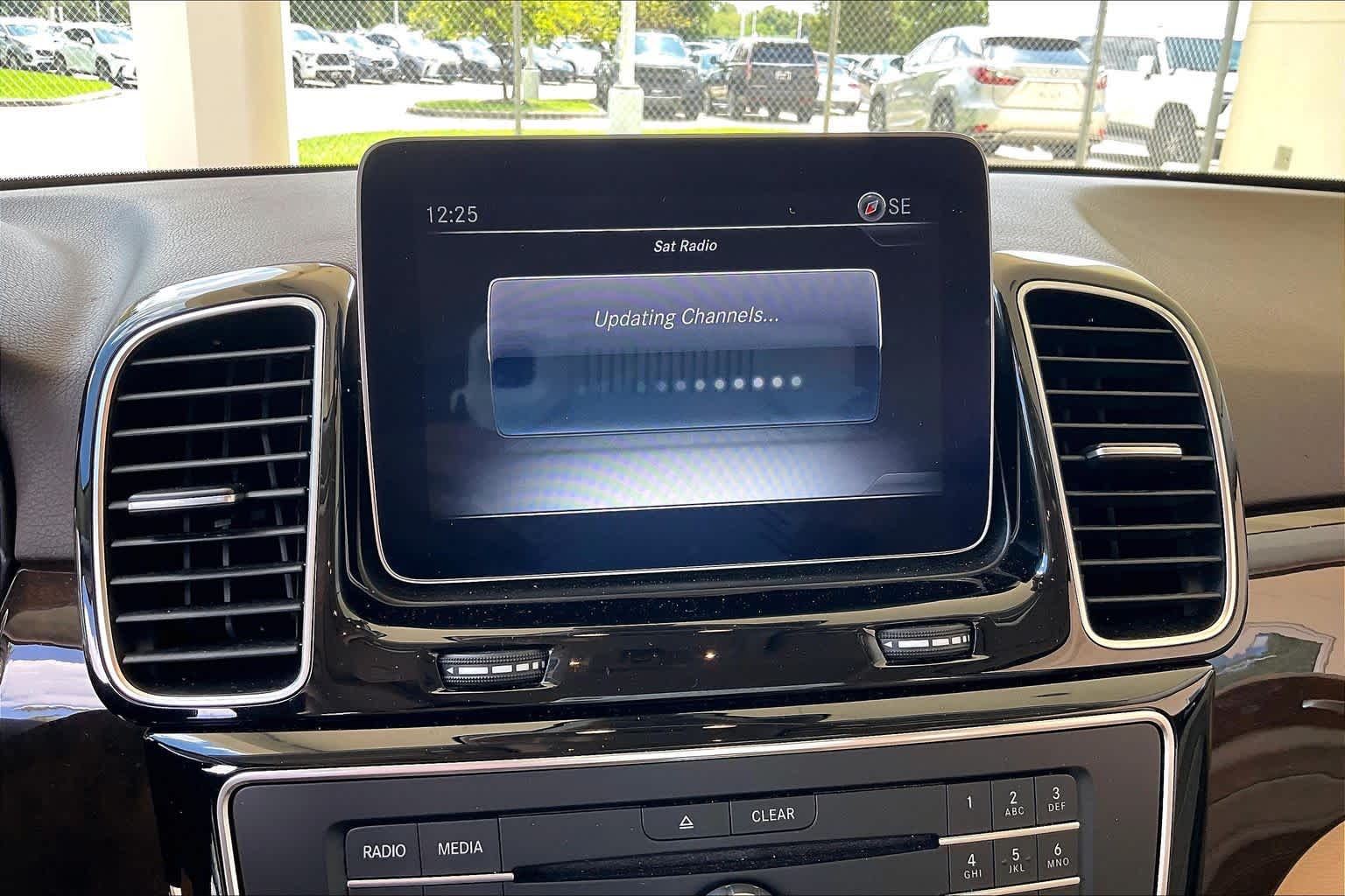2018 Mercedes-Benz GLE 350 GLE 350 Polar White at Lexus Southwest Houston