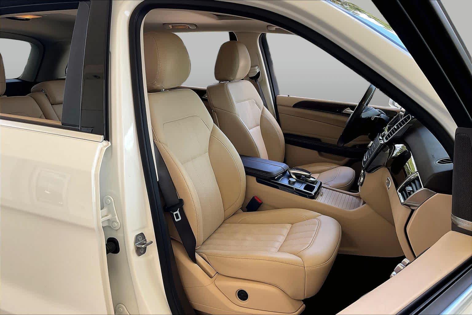 2018 Mercedes-Benz GLE 350 GLE 350 Polar White at Lexus Southwest Houston