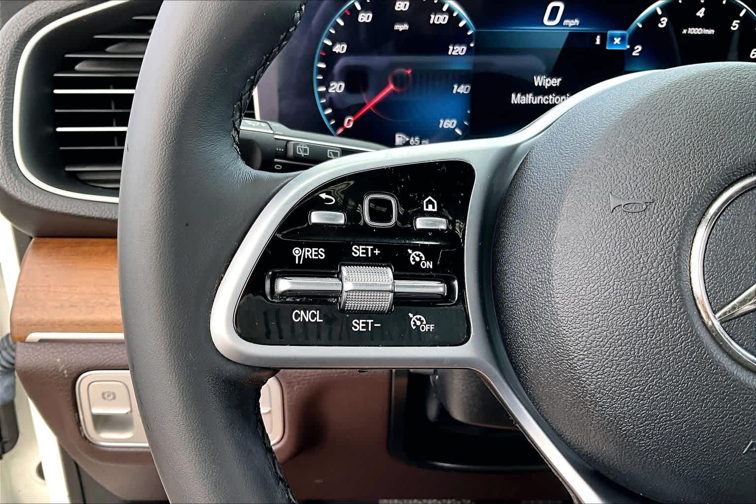 2022 Mercedes-Benz GLE 350 GLE 350 Polar White at Lexus of Clear Lake