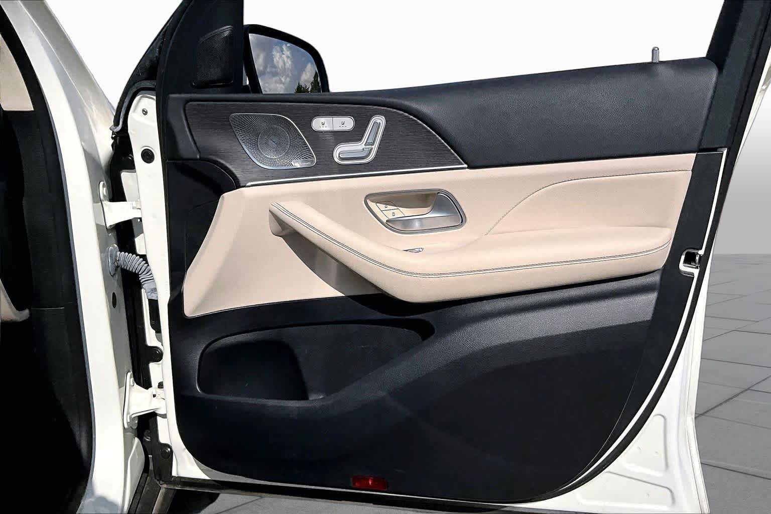 2022 Mercedes-Benz GLE 350 photo 21 of 35