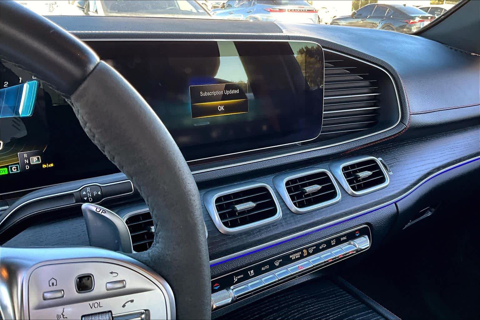 2023 Mercedes-Benz GLE AMG GLE 53 MANUFAKTUR Diamond White Metallic at AutoNation Toyota Gulf Fwy