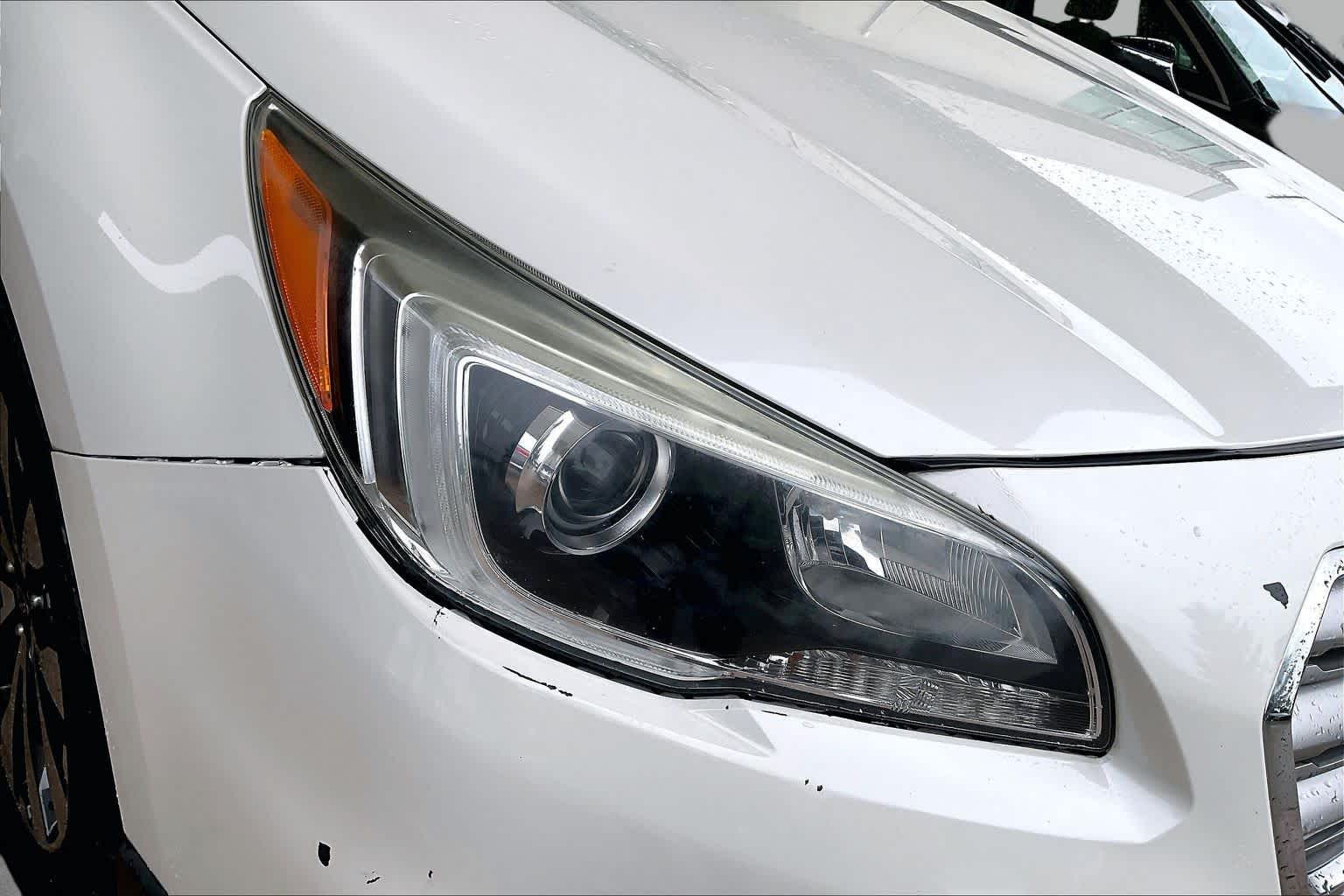 2015 Subaru Outback 2.5i Limited Crystal White Pearl at AutoNation USA Katy