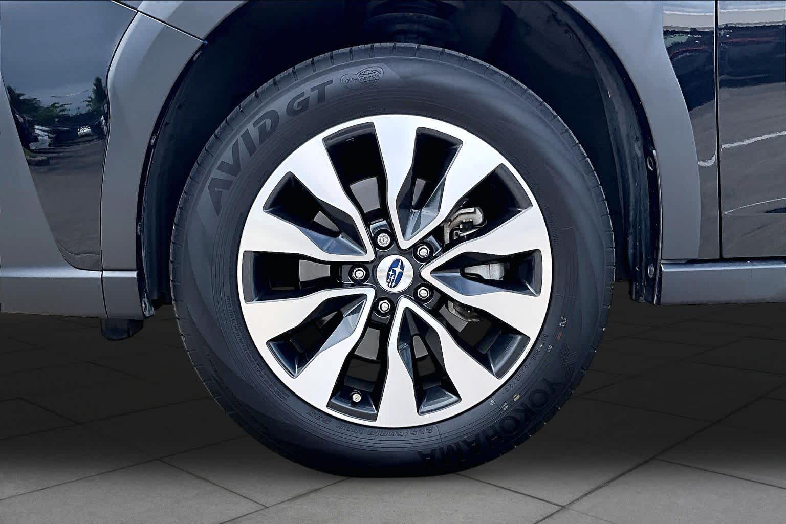 2024 Subaru Outback Touring Crystal Black Silica at Auto Boutique Texas
