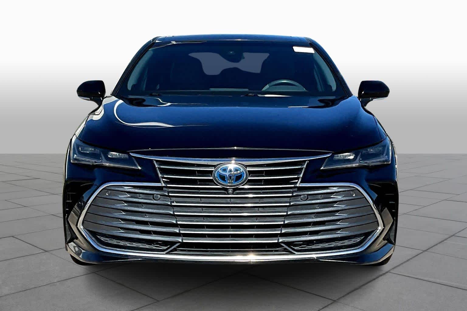 2019 Toyota Avalon Hybrid Limited Midnight Black Metallic at Lexus Southwest Houston