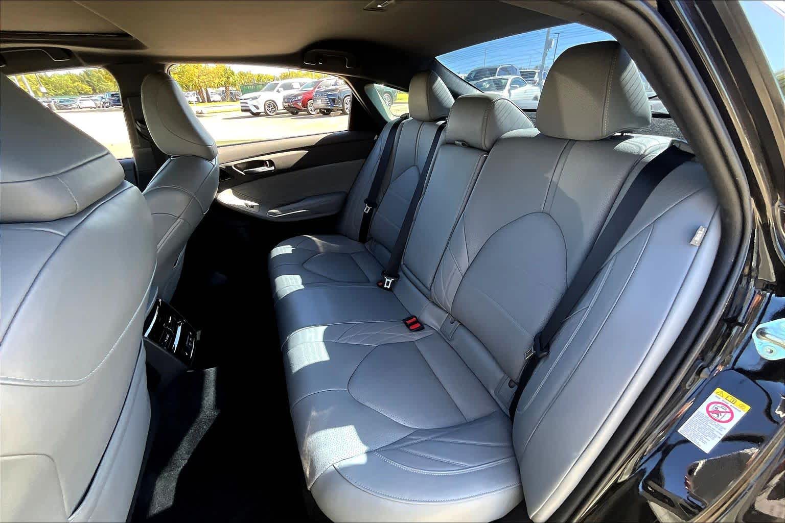 2019 Toyota Avalon Hybrid Limited Midnight Black Metallic at Lexus Southwest Houston