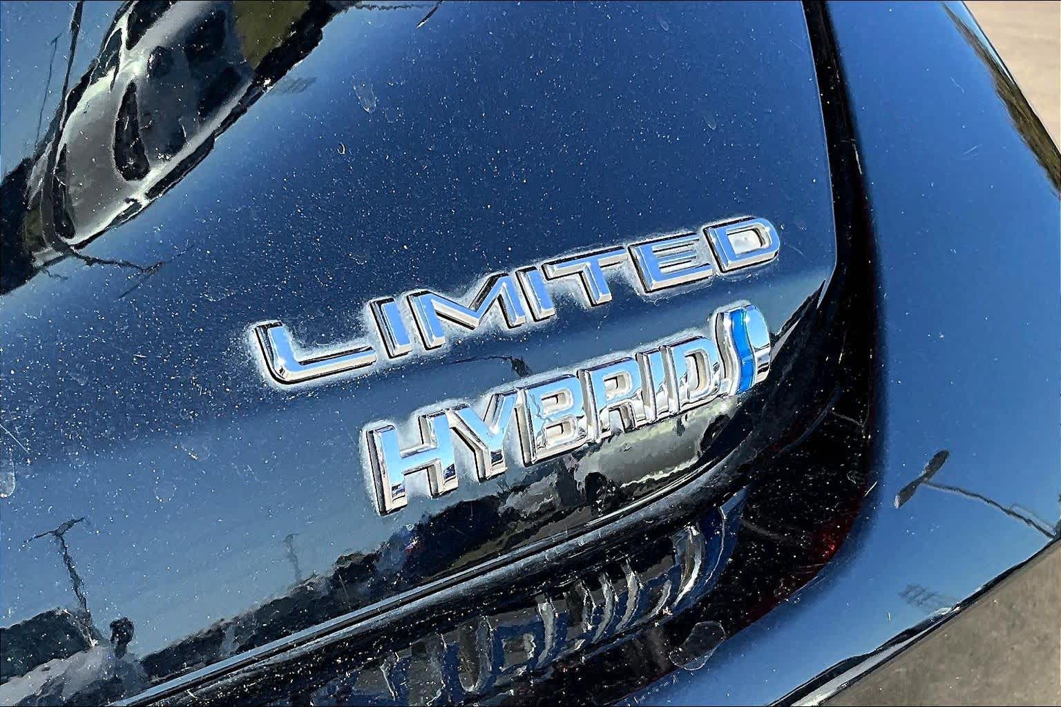 2019 Toyota Avalon Hybrid Limited Midnight Black Metallic at Lexus Southwest Houston