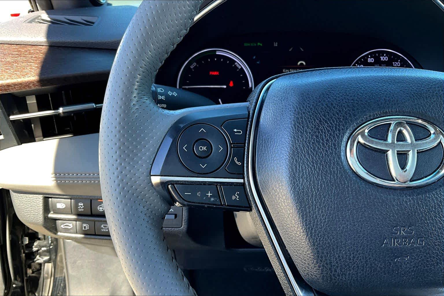 2019 Toyota Avalon Hybrid Limited Midnight Black Metallic at Lexus Southwest Houston