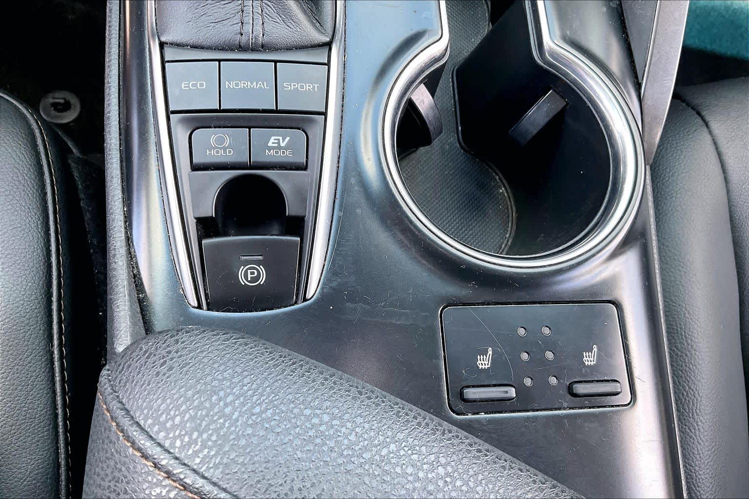 2019 Toyota Camry Hybrid XLE Midnight Black Metallic at Group 1 Toyota Southwest