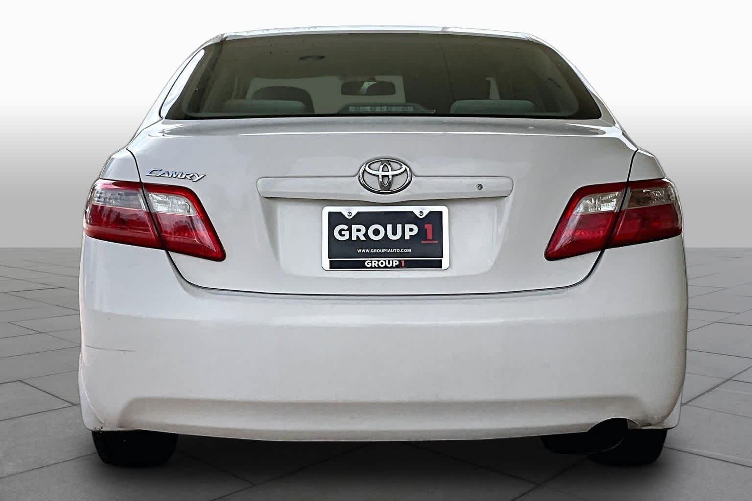 2009 Toyota Camry  Super White at AutoNation USA Houston