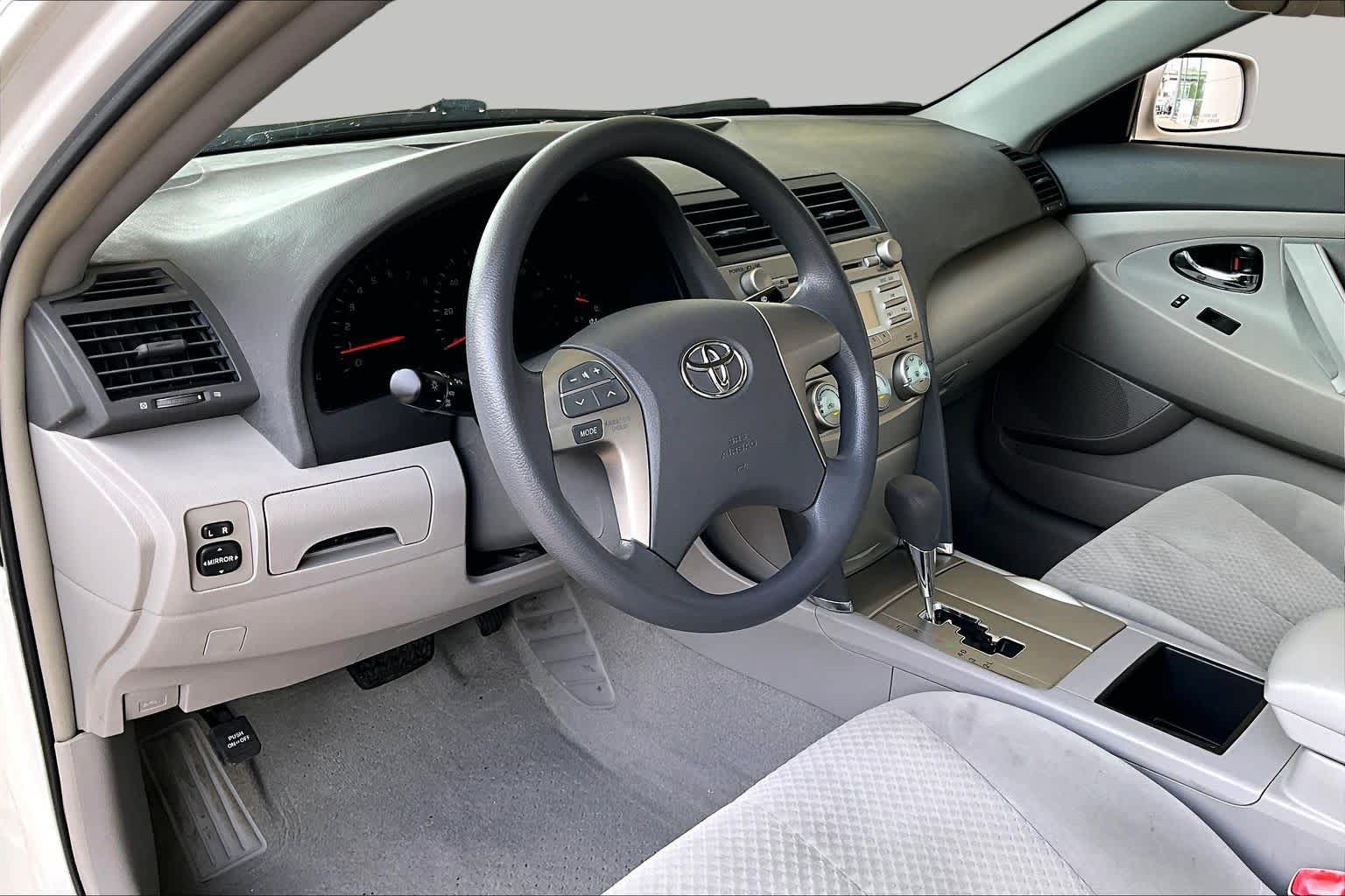2009 Toyota Camry  Super White at AutoNation USA Houston