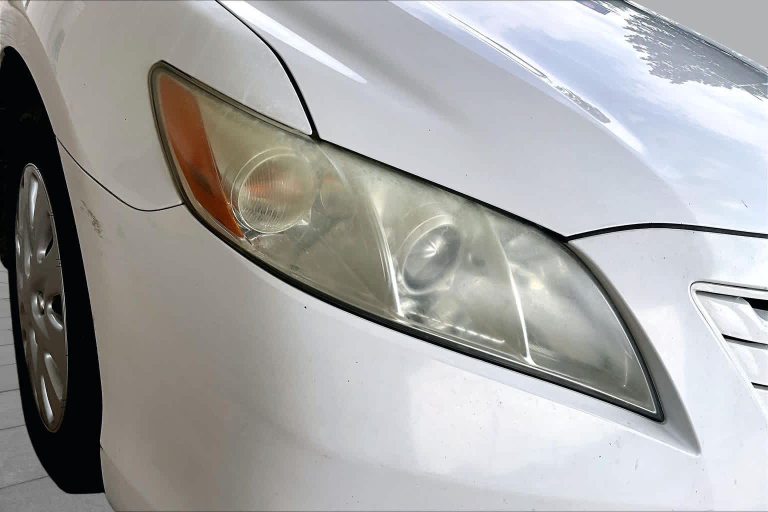 2009 Toyota Camry  Super White at AutoNation USA Houston