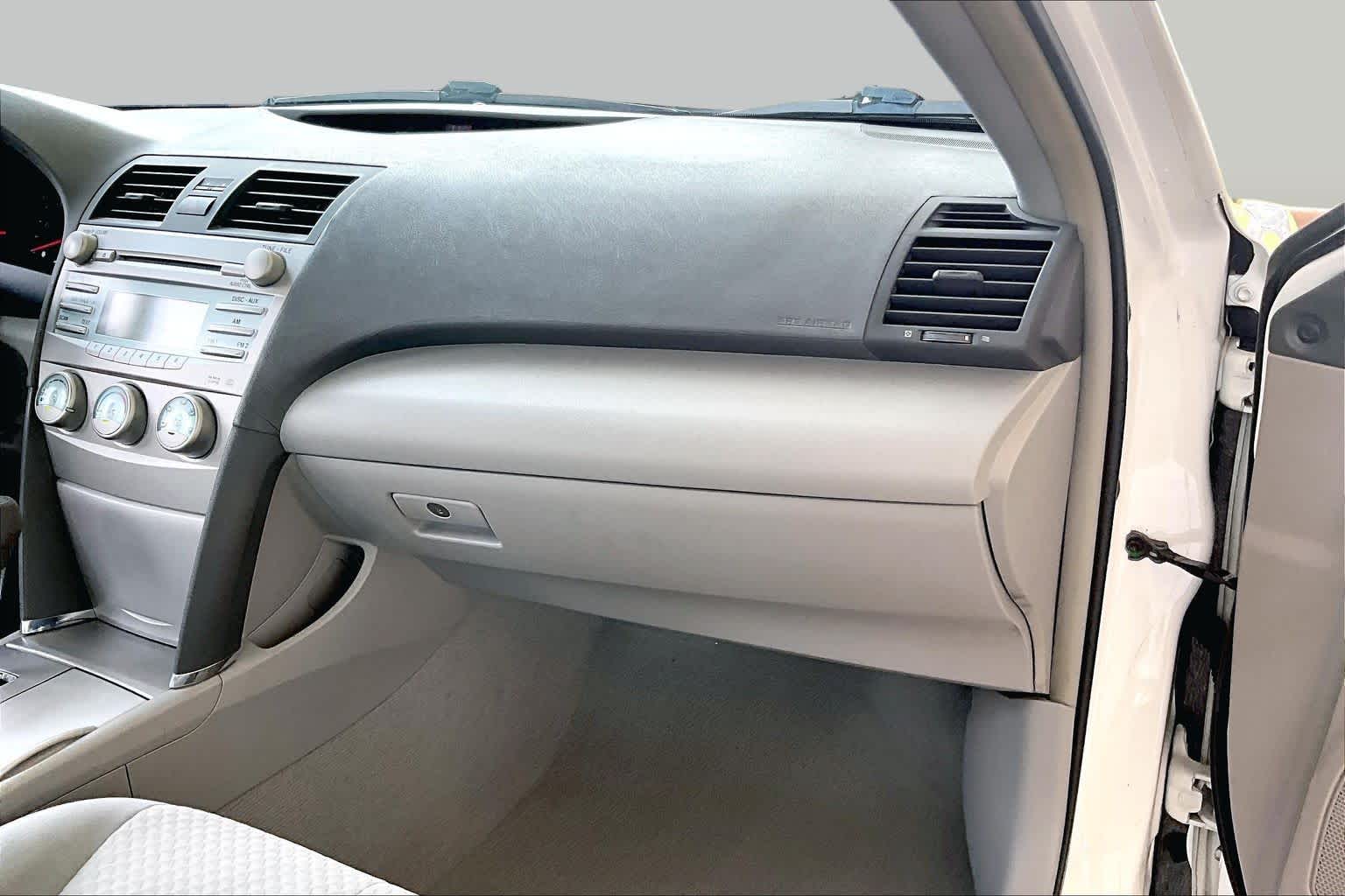2009 Toyota Camry  Super White at AutoNation USA Houston