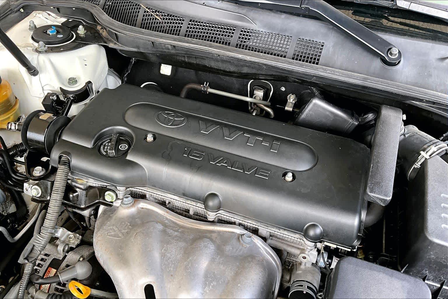2009 Toyota Camry  Super White at AutoNation USA Houston