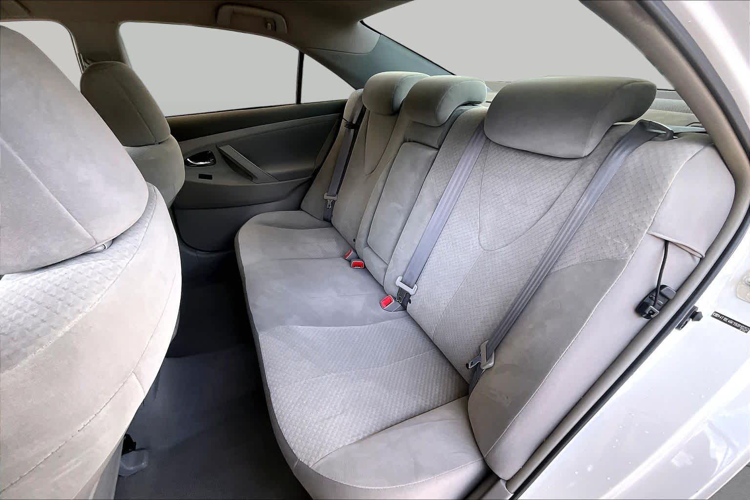 2009 Toyota Camry  Super White at AutoNation USA Houston