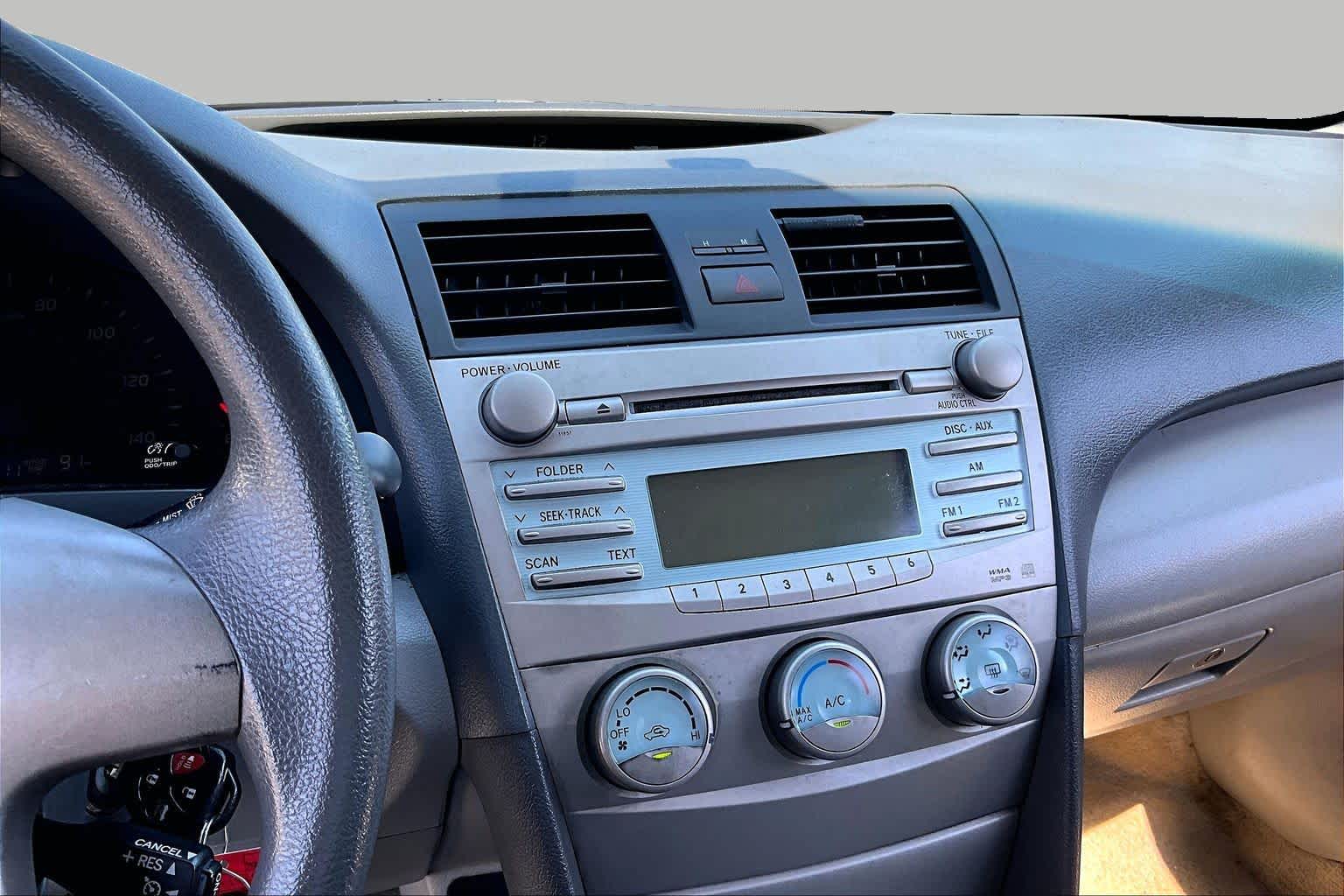2009 Toyota Camry photo 6 of 31