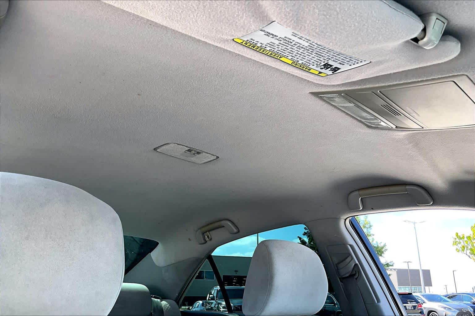 2009 Toyota Camry photo 12 of 31