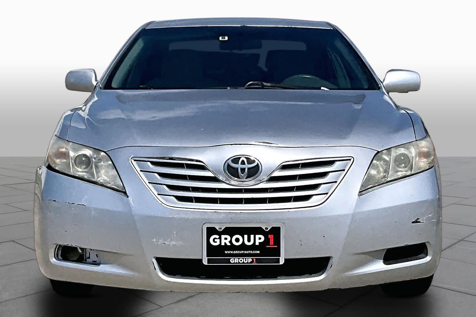 2009 Toyota Camry photo 3 of 31