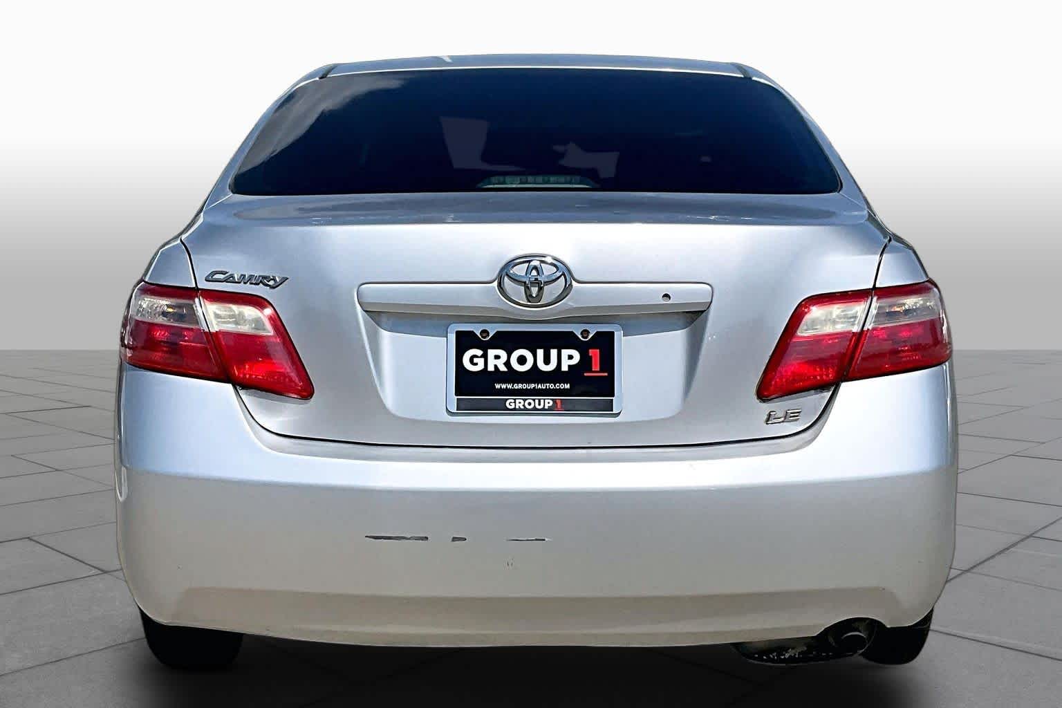 2009 Toyota Camry photo 4 of 31