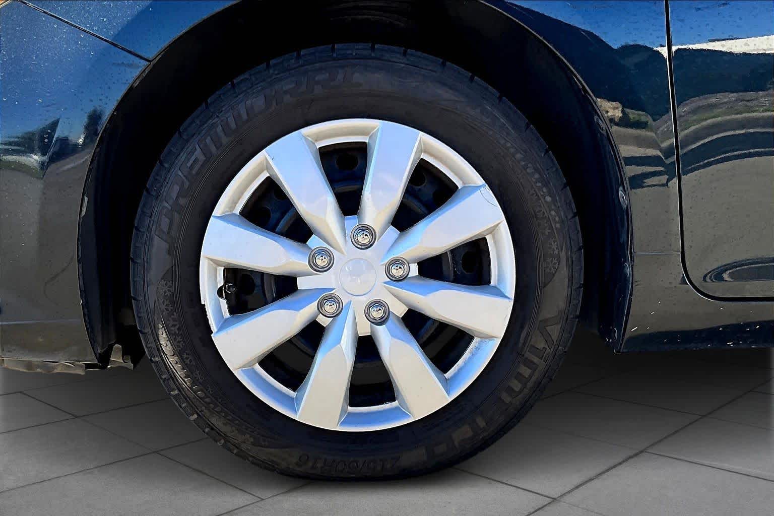 2015 Toyota Camry LE Cosmic Gray Mica at AutoNation USA Katy