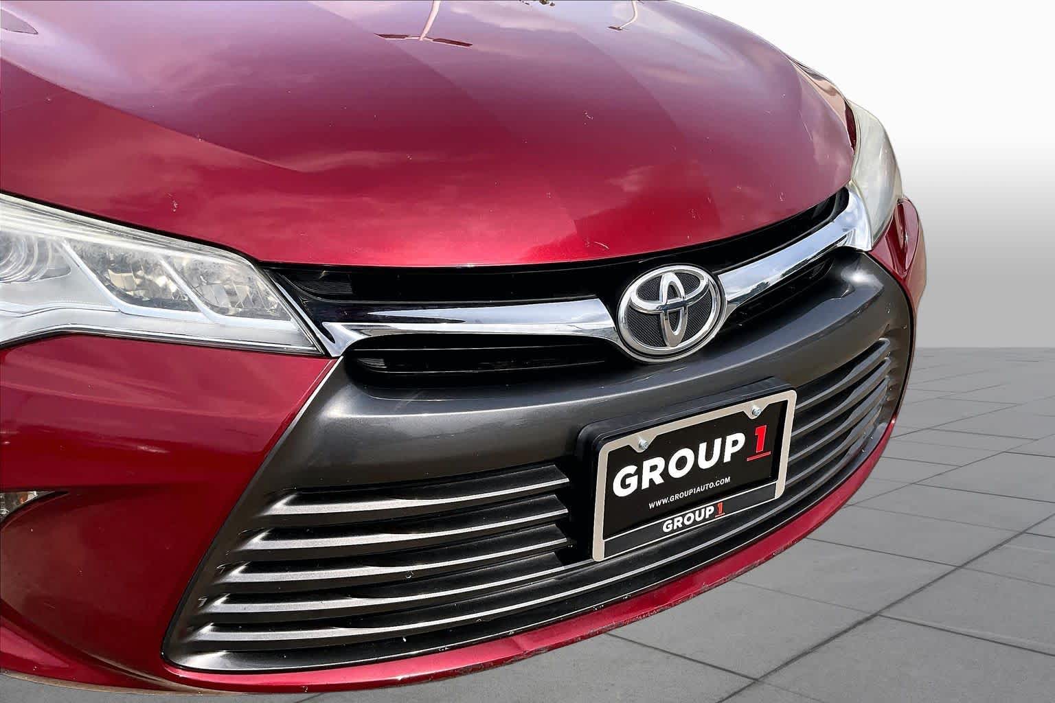 2015 Toyota Camry XLE Ruby Flare Pearl at Mac Haik Ford