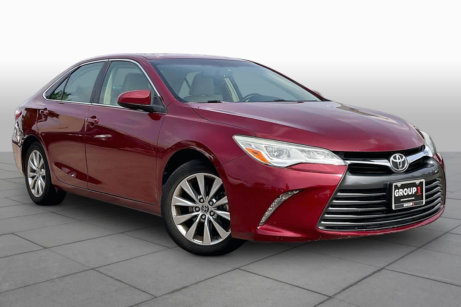 2015 Toyota Camry XLE Ruby Flare Pearl at Mac Haik Ford