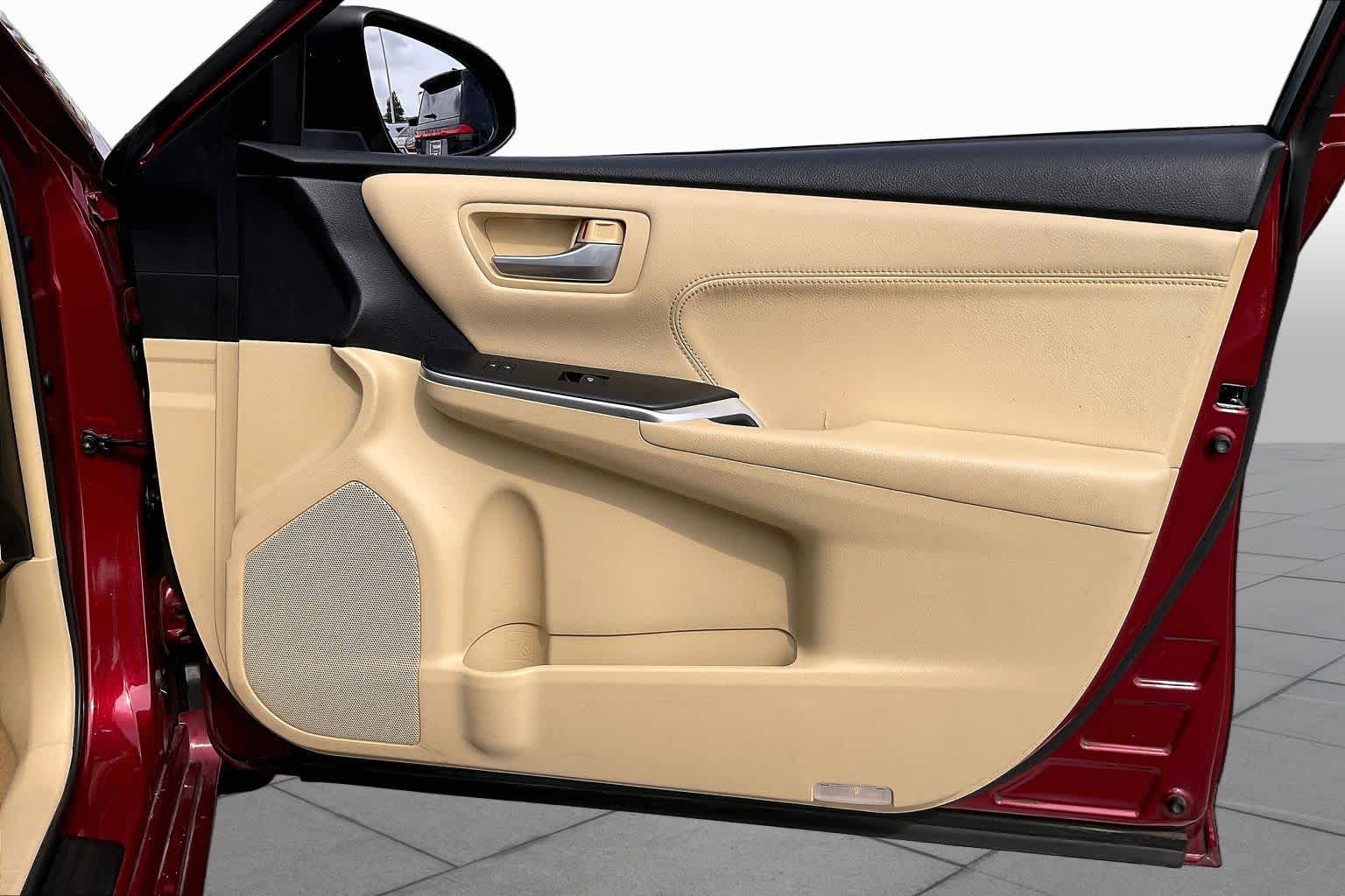2015 Toyota Camry XLE Ruby Flare Pearl at Mac Haik Ford