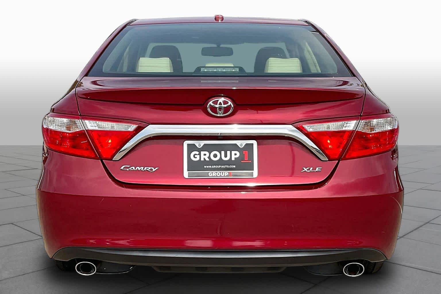 2015 Toyota Camry XLE Ruby Flare Pearl at Mac Haik Ford
