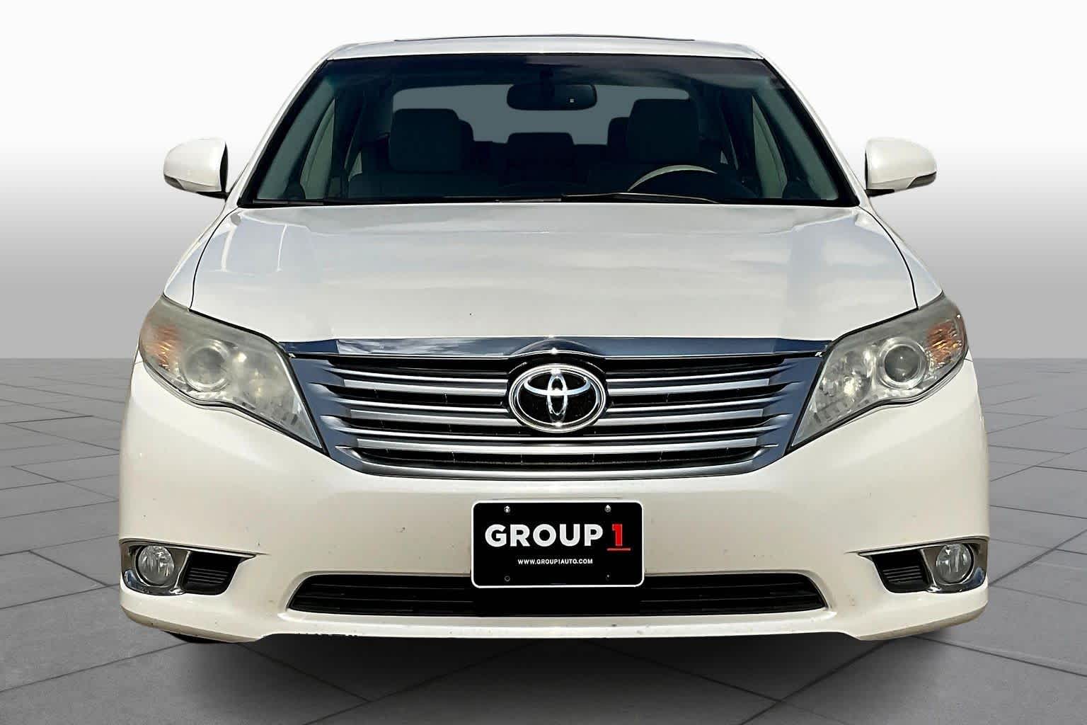 2012 Toyota Avalon  Blizzard Pearl at Lexus Southwest Houston