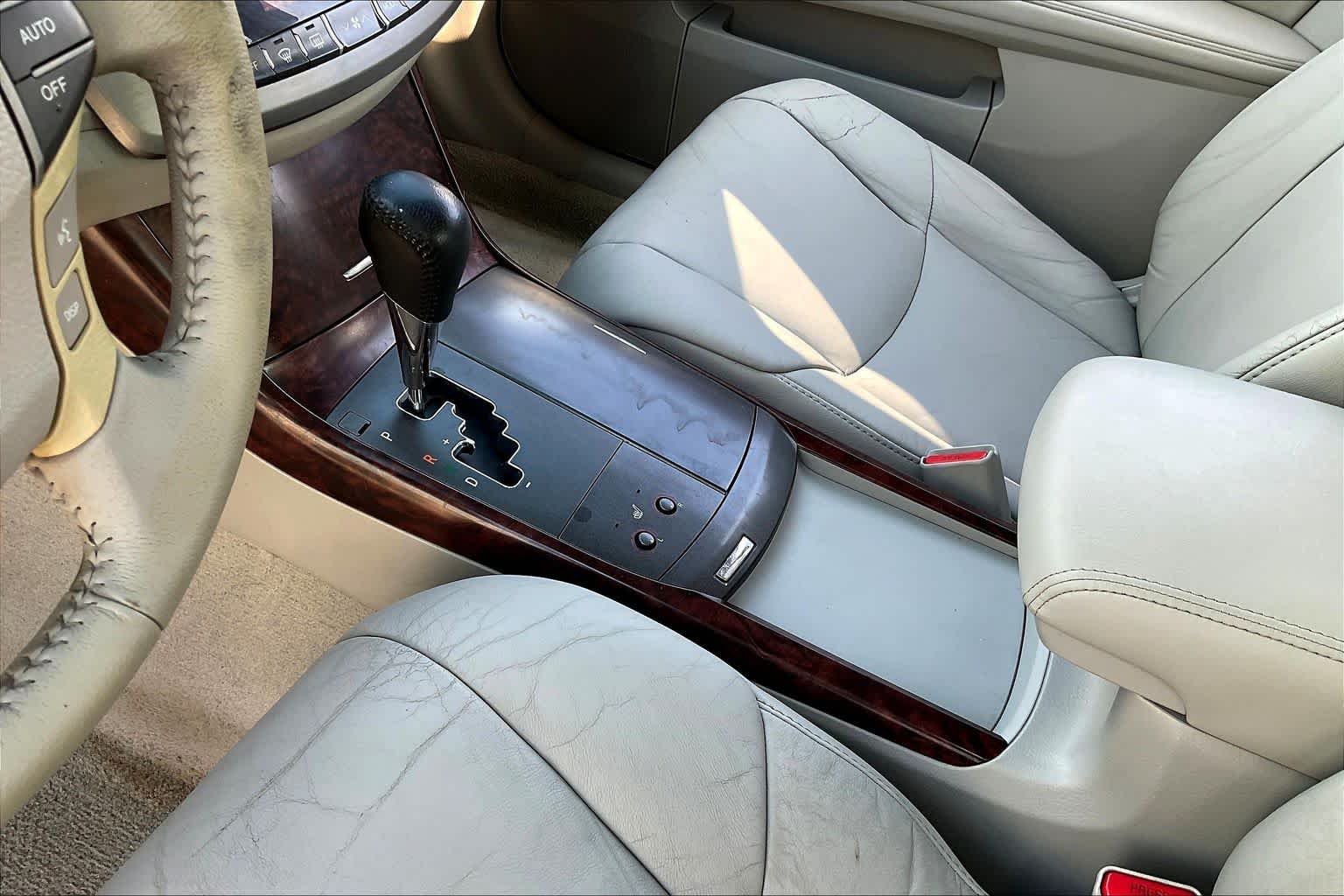 2012 Toyota Avalon  Blizzard Pearl at Lexus Southwest Houston