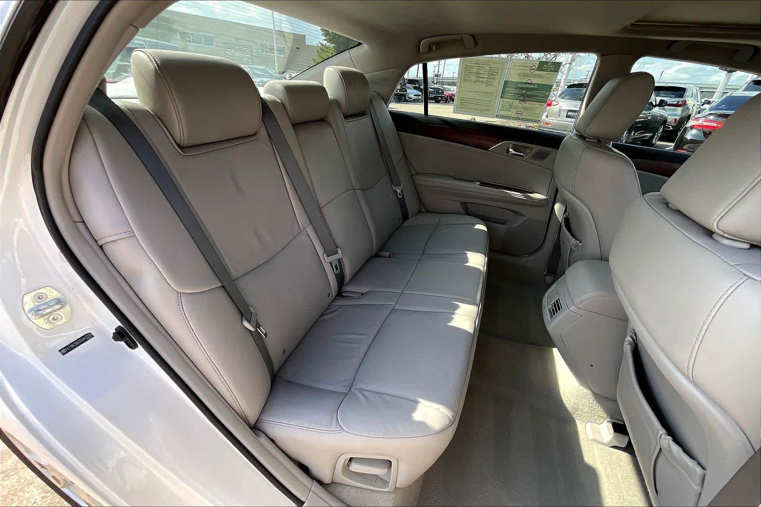 2012 Toyota Avalon  Blizzard Pearl at Lexus Southwest Houston